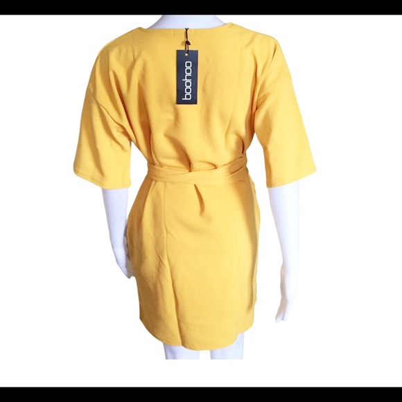 NWT BOOHOO Structured Tie Waist Dress With Scoop Neck Mustard Yellow Size 4 - Picture 8 of 12